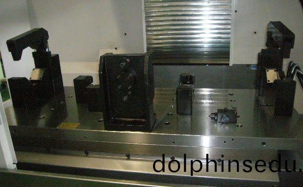 后(hou)橋(qiao)加工(gong)裌(jia)具(ju)